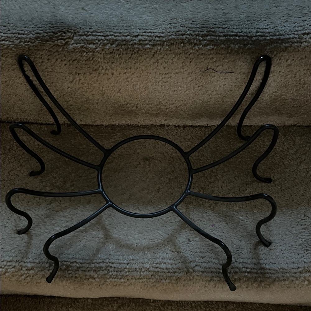 Black Metal Spider Shaped Stand